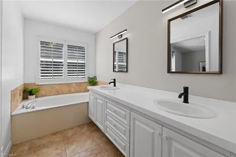 $375,000 | 12240 Eagle Pointe Circle, Fort Myers, FL 33913