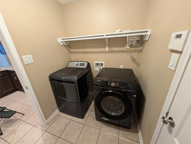 $2,200 | 18920 Sunrise Ranch, Houston, TX 77073