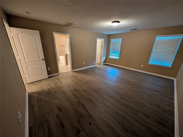 $1,875 | 18920 Sunrise Ranch, Houston, TX 77073
