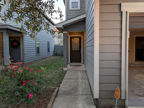 $1,850 | 18920 Sunrise Ranch, Houston, TX 77073