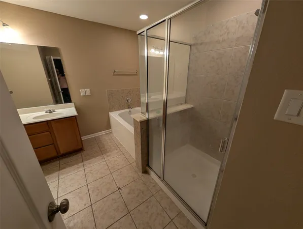 $1,850 | 18920 Sunrise Ranch, Houston, TX 77073