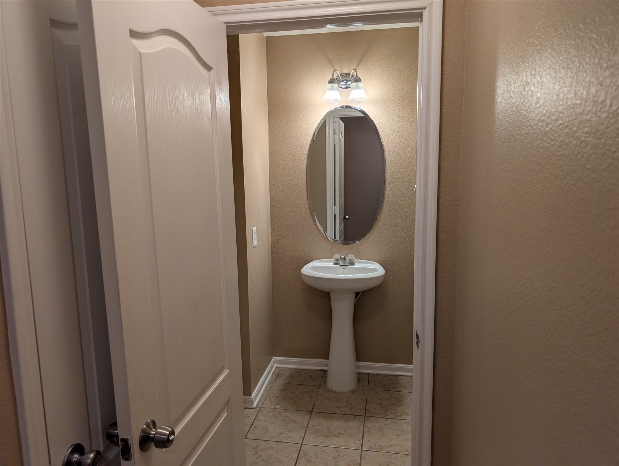 18920 Sunrise Ranch Houston, TX 77073 - Photo 4 of 24