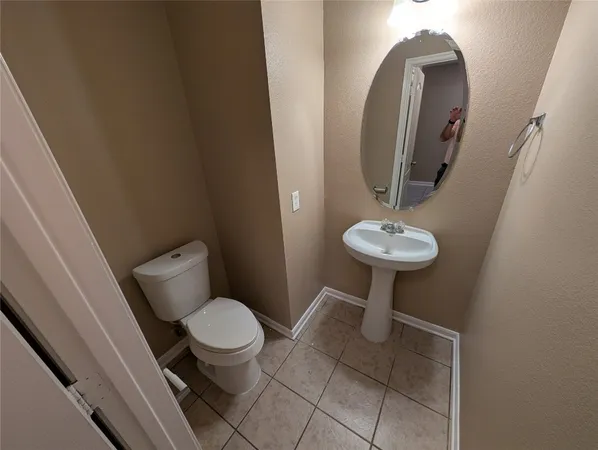 $1,875 | 18920 Sunrise Ranch, Houston, TX 77073