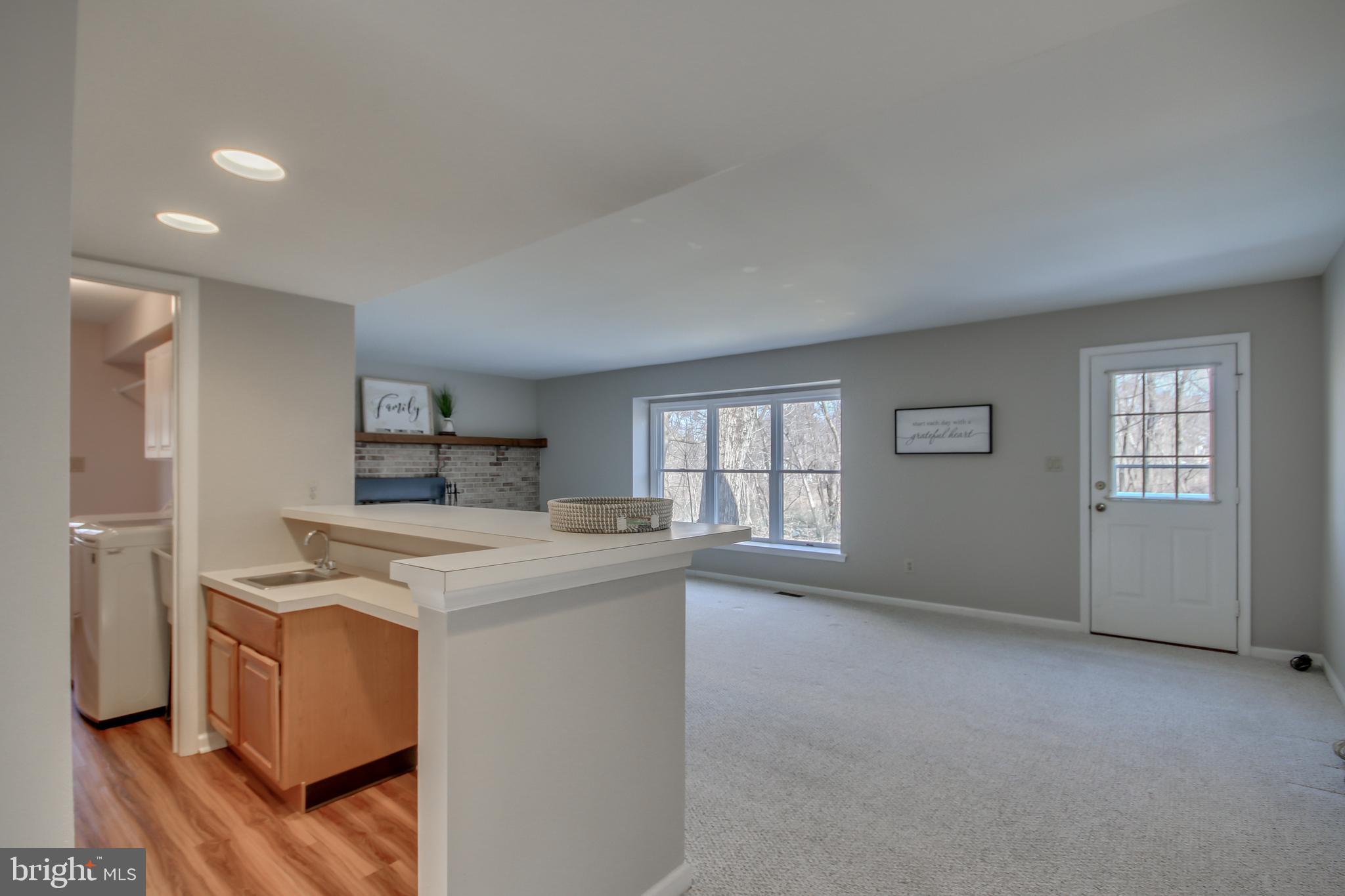 52 Douglass Road Lansdale, PA 19446 - Photo 5 of 20 Gallery Image 5