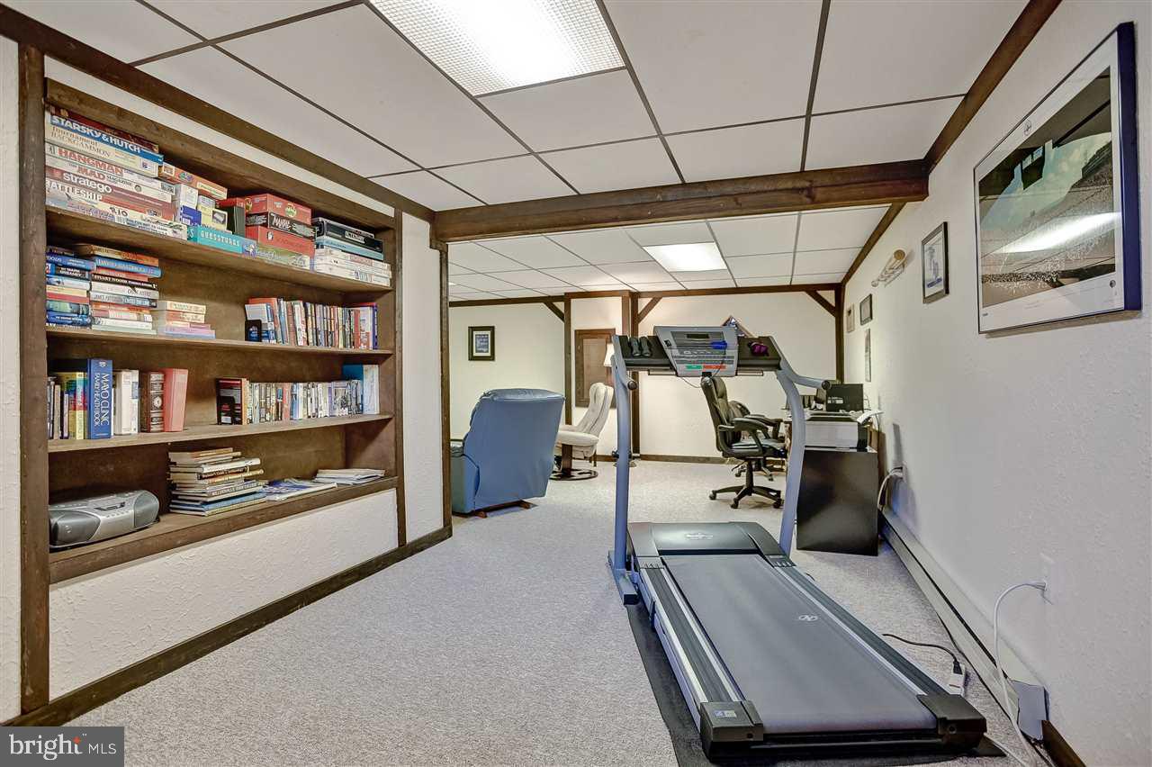 4151 Valley Road Harrisburg, PA 17112 - Photo 21 of 25 Gallery Image 21