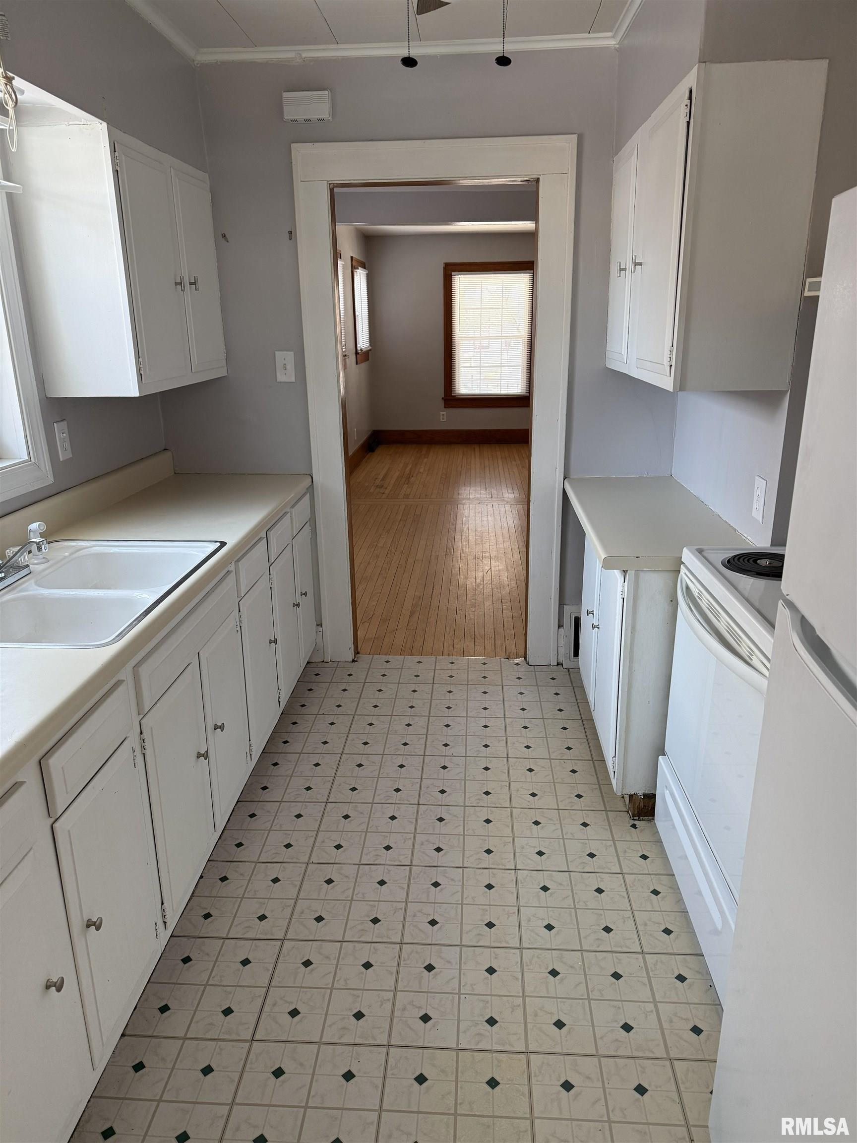 1708 South Spring Street Springfield, IL 62704 - Photo 11 of 19