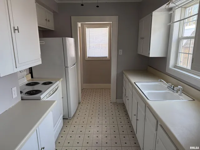 $124,900 | 1708 South Spring Street, Springfield, IL 62704