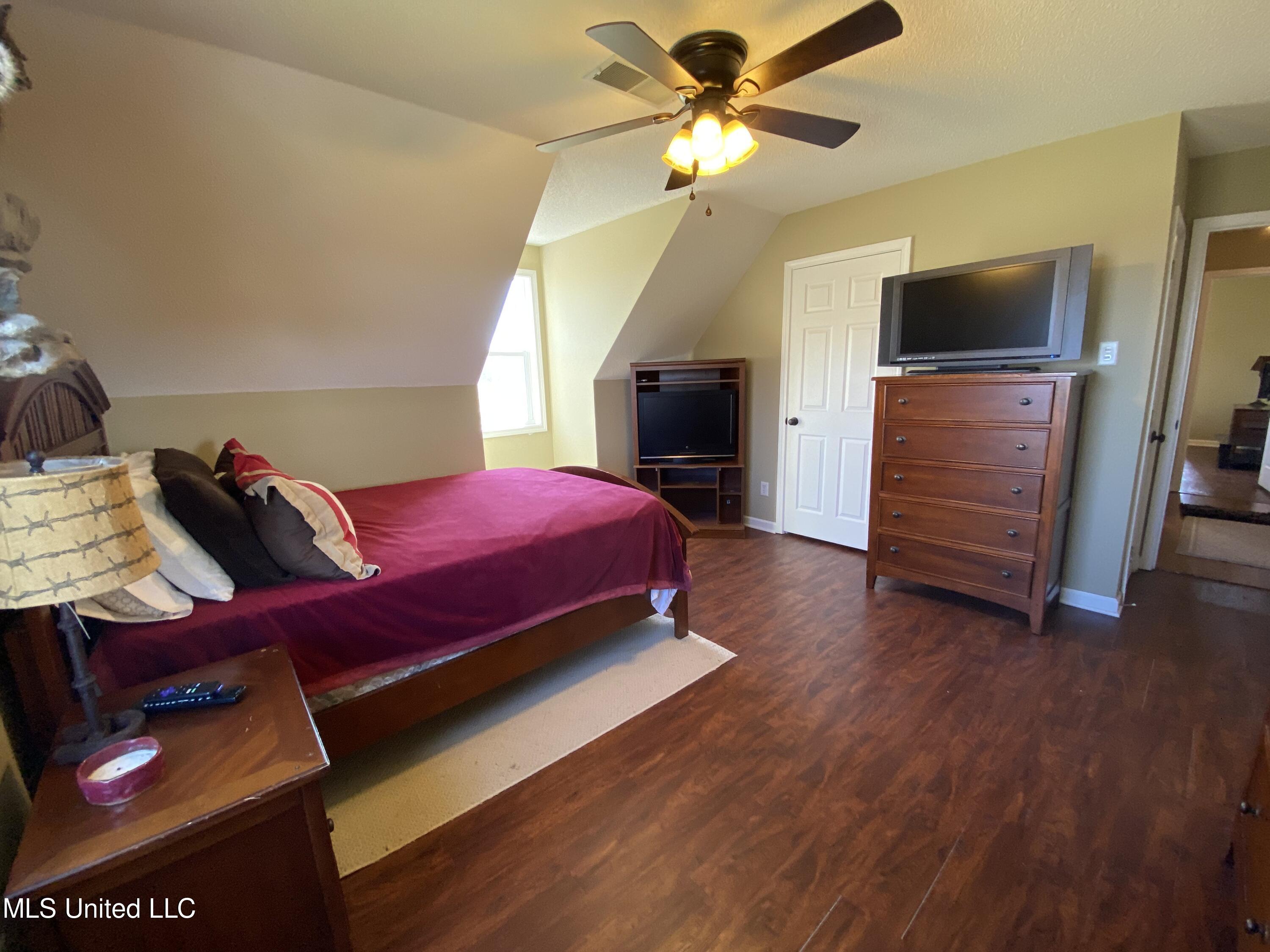 4596 Holly Springs Road Hernando, MS 38632 - Photo 17 of 27 IMG_5749