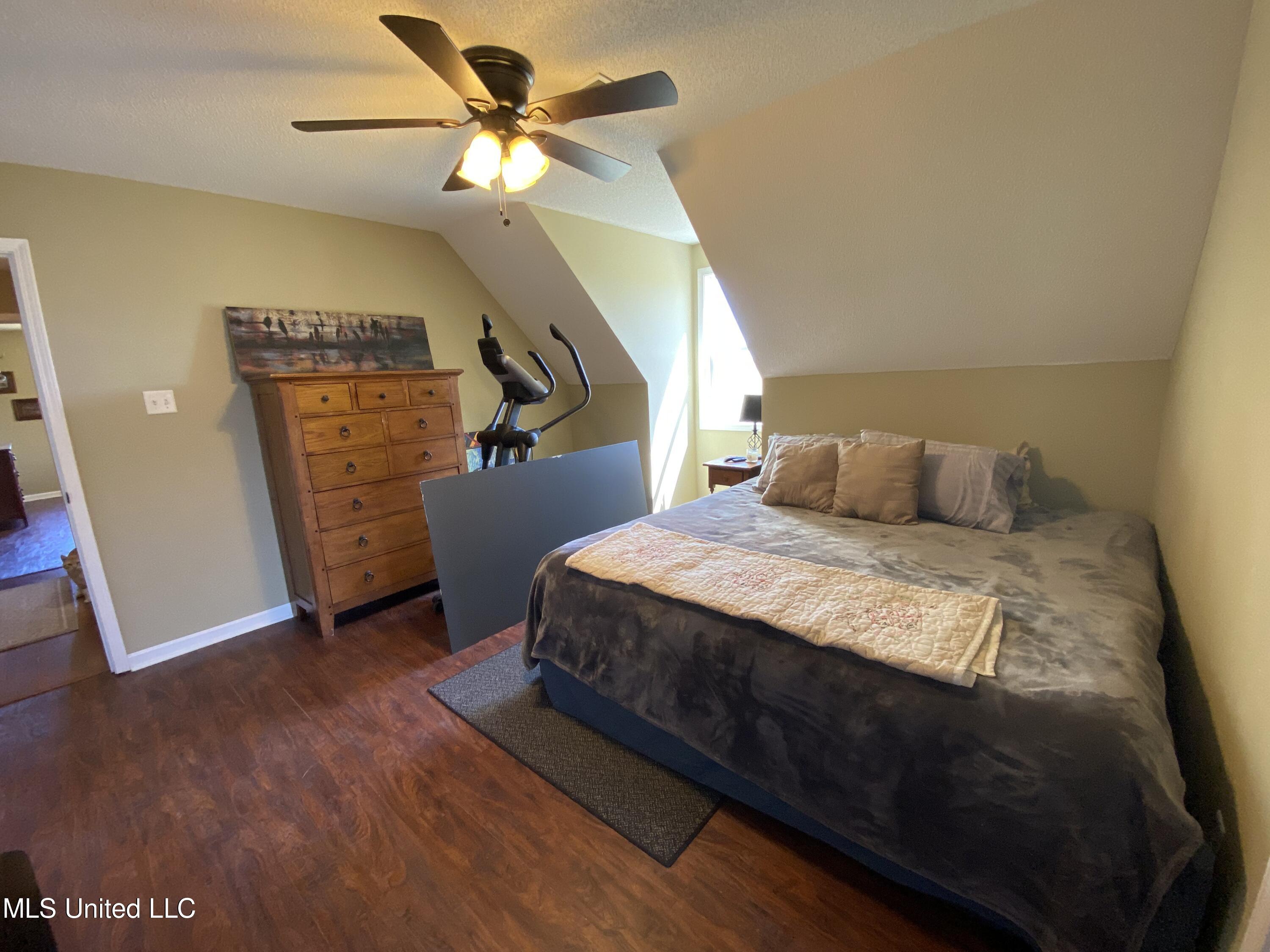 4596 Holly Springs Road Hernando, MS 38632 - Photo 19 of 27 IMG_5746