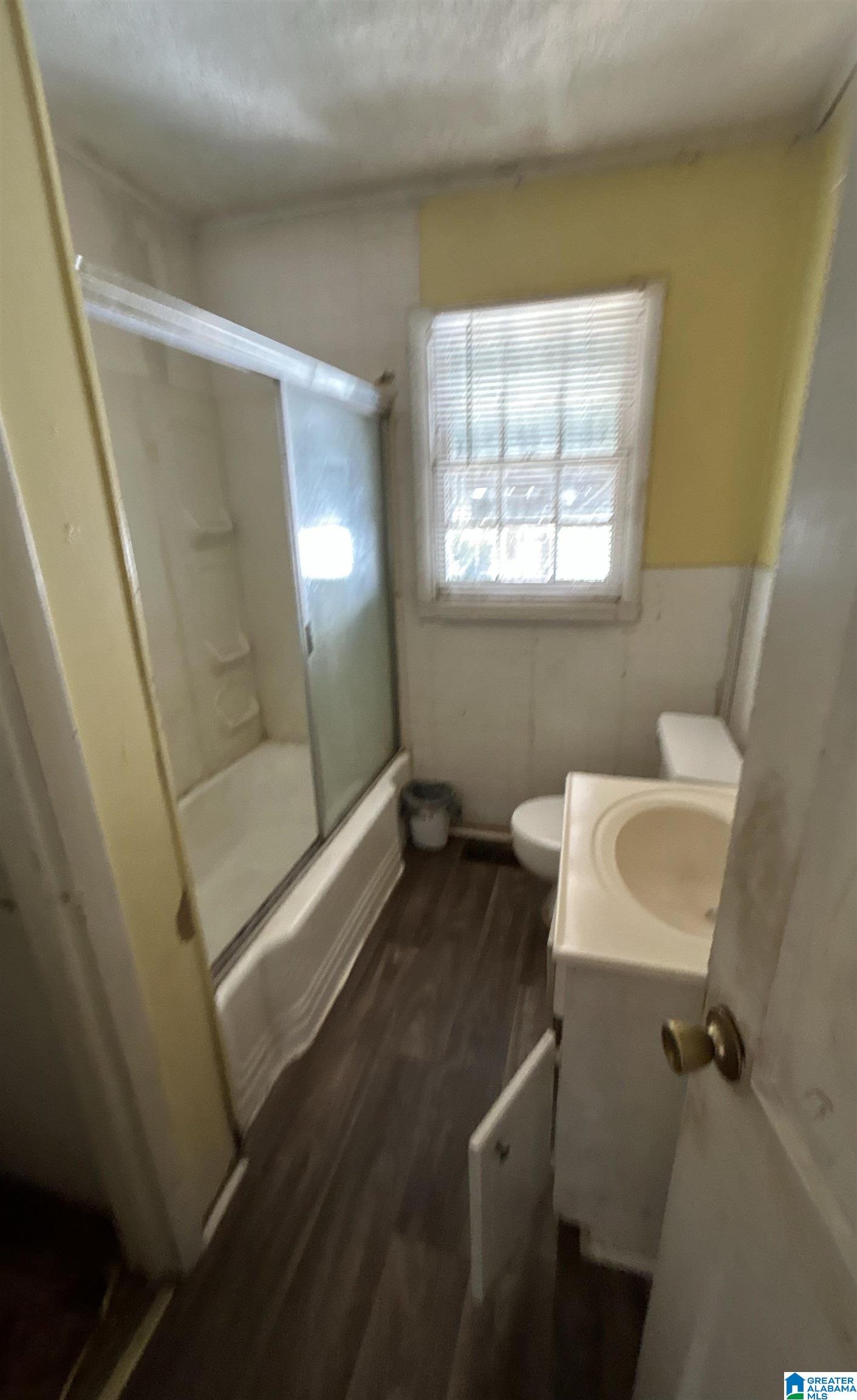 914 21st Street Southwest Birmingham, AL 35211 - Photo 4 of 4