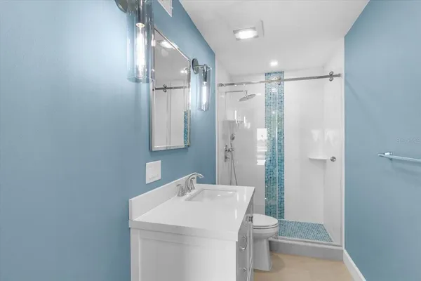 $1,175,000 | 174 Golden Gate Point, Unit 32, Sarasota, FL 34236