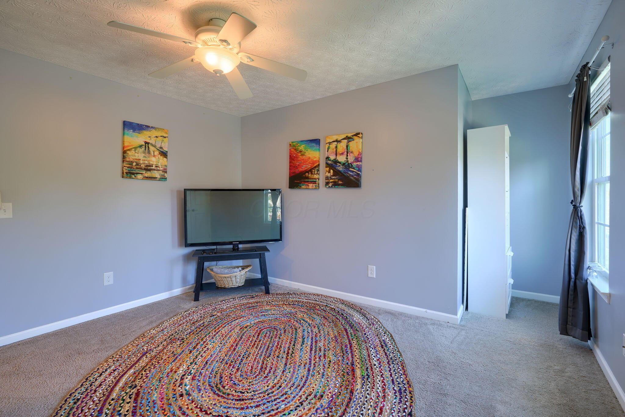 5747 Little Red Rover Street Groveport, OH 43125 - Photo 21 of 47 5747 Little Red Rover St (26)