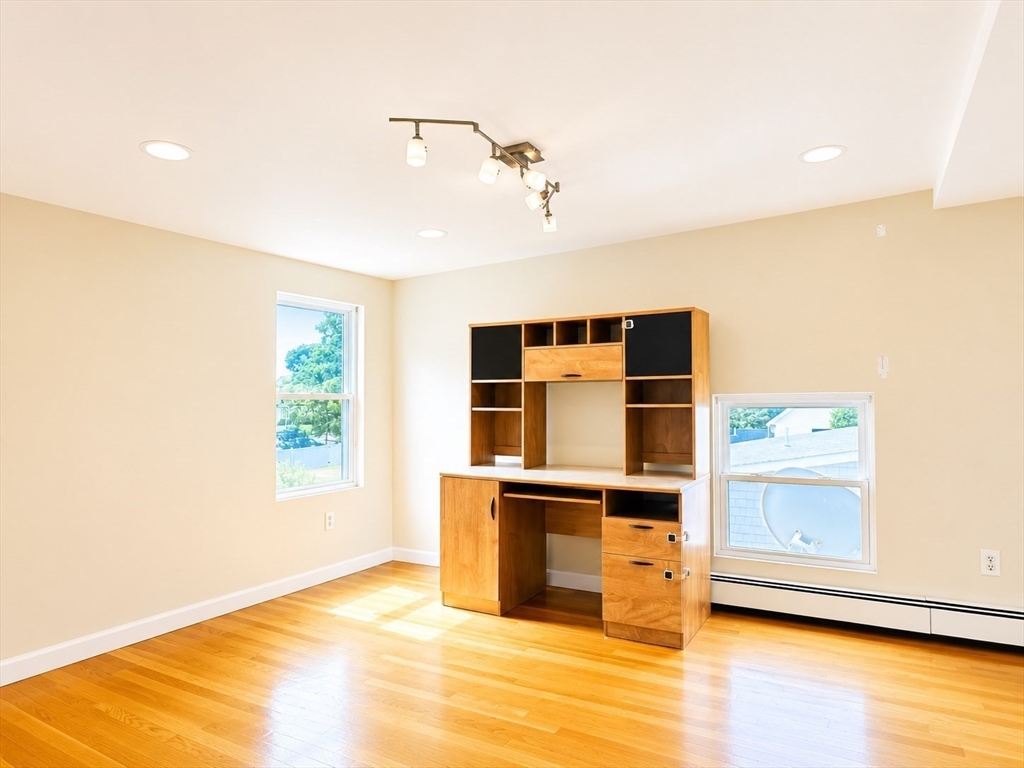 19 Cavanaugh Road Braintree, MA 02184 - Photo 7 of 36