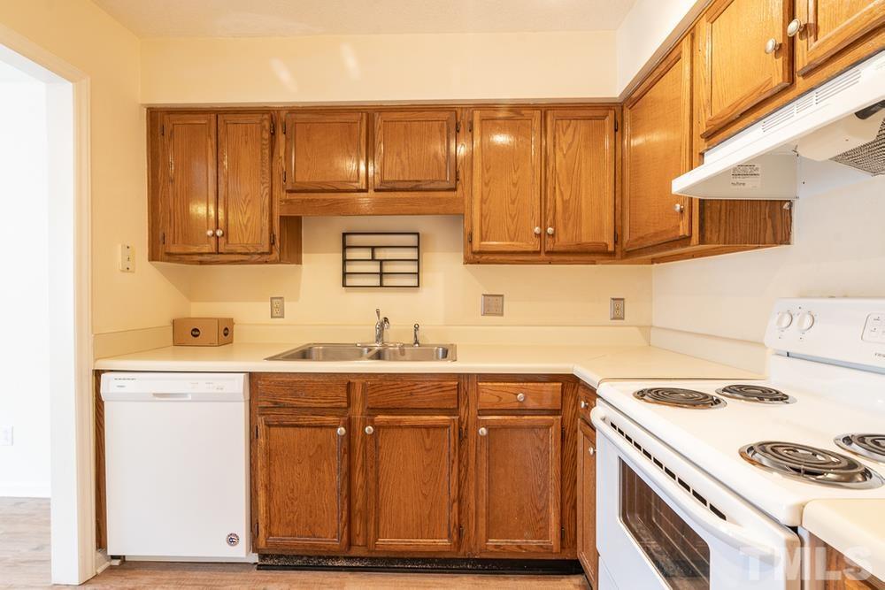 2023 Trexler Court Raleigh, NC 27606 - Photo 11 of 30