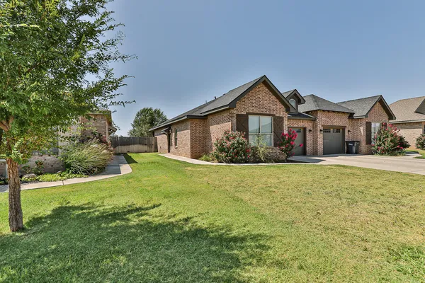 $1,525 | 2005 102nd Street, Unit B, Lubbock, TX 79423