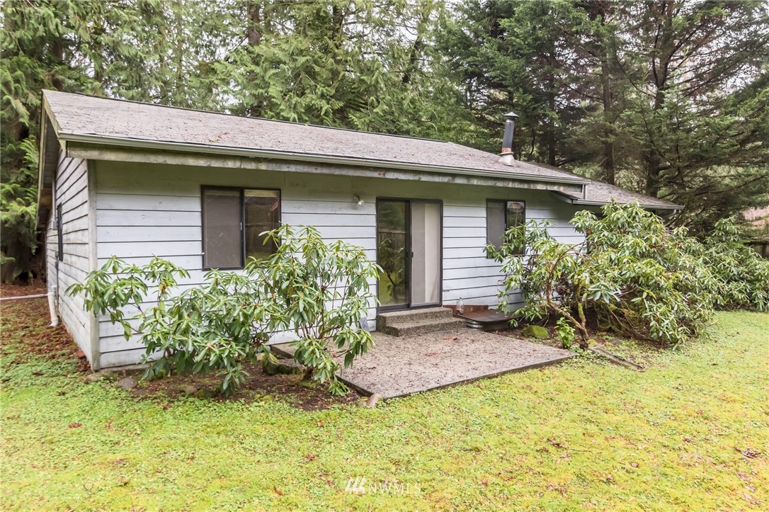12106 Upper Preston Road Southeast Issaquah, WA 98027 - Photo 14 of 24 Gallery Image 14