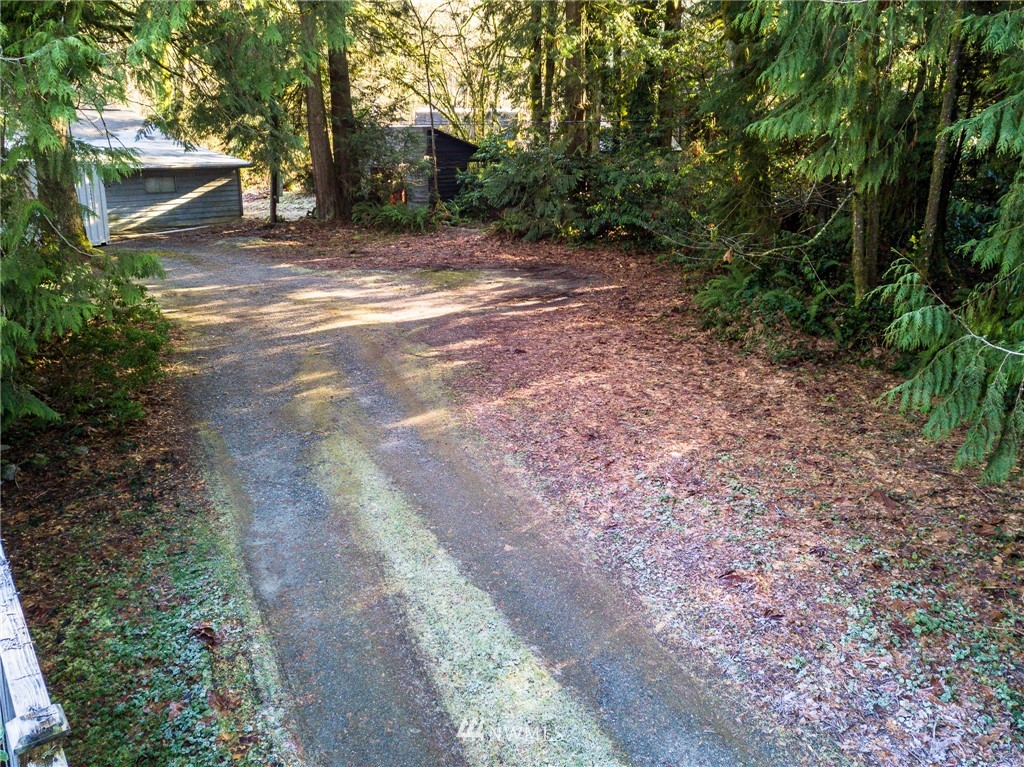 12106 Upper Preston Road Southeast Issaquah, WA 98027 - Photo 22 of 24 Gallery Image 22