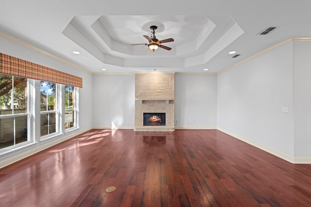 100 St Andrews Loop Kerrville, TX 78028 - Photo 6 of 32