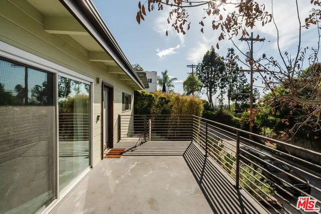 $7,500 | 2042 Sanborn Avenue, Los Angeles, CA 90027