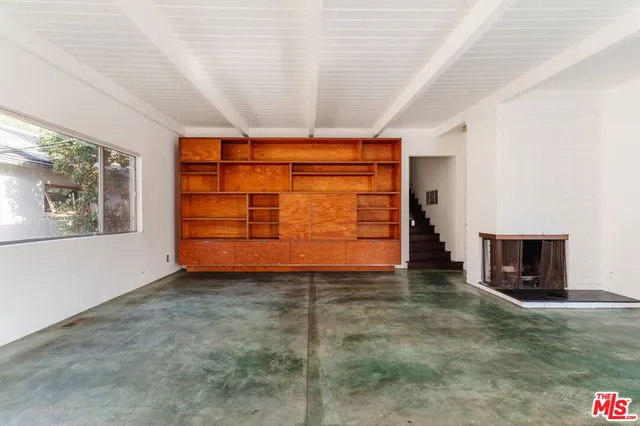 $7,500 | 2042 Sanborn Avenue, Los Angeles, CA 90027