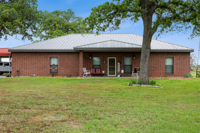 $430,000 | 1176 Private Road 5011, Ledbetter, TX 78946