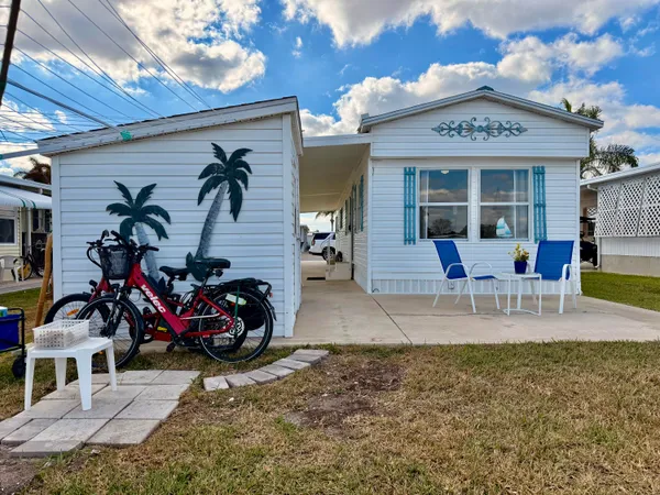 $115,000 | 1601 Highway 441, Unit 108, Okeechobee, FL 34974