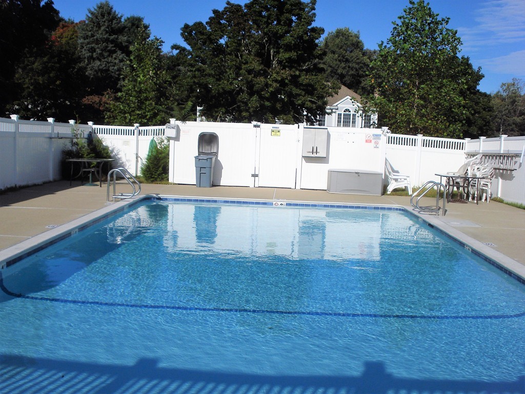 100 Emerson Gardens Road, Unit 100 Lexington, MA 02420 - Photo 17 of 17 Gallery Image 17