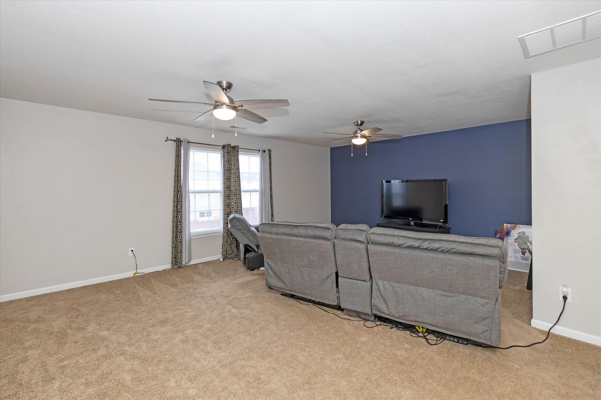 12214 Rambling Road Fishers, IN 46037 - Photo 12 of 25 Gallery Image 12