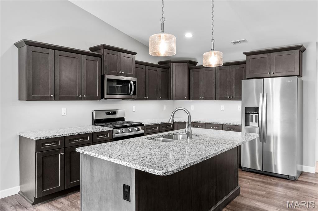 2024 Serenade Lane Troy, IL 62294 - Photo 12 of 35