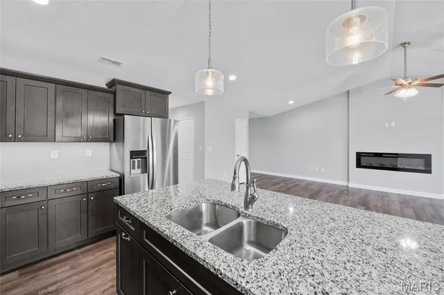 $362,500 | 2024 Serenade Lane, Troy, IL 62294