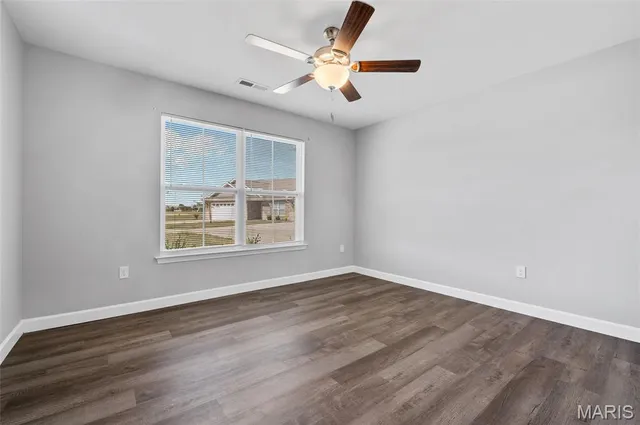 $362,500 | 2024 Serenade Lane, Troy, IL 62294