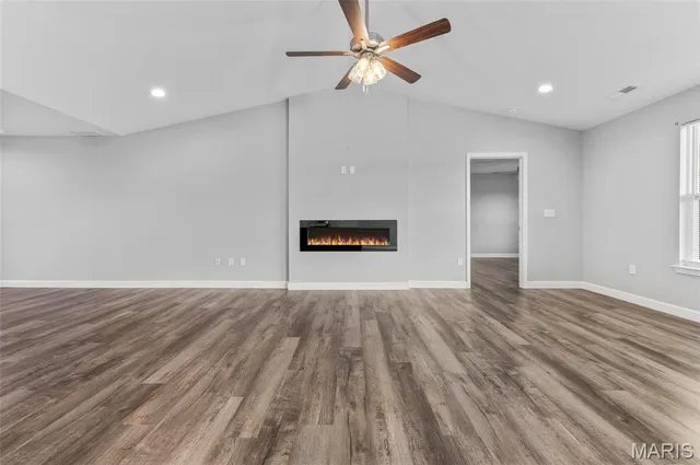 $362,500 | 2024 Serenade Lane, Troy, IL 62294