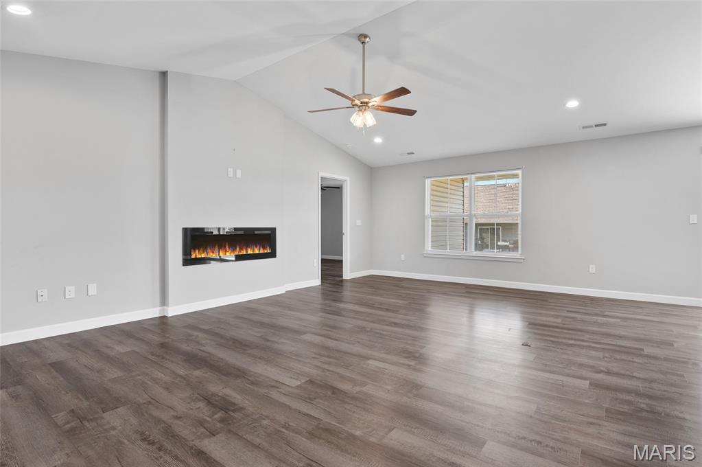 2024 Serenade Lane Troy, IL 62294 - Photo 7 of 35