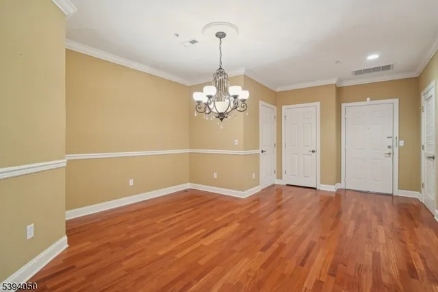 $435,000 | 5101 Pointe Gate Drive, Unit 101, Livingston, NJ 07039