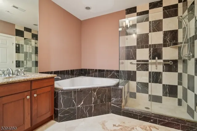 $435,000 | 5101 Pointe Gate Drive, Unit 101, Livingston, NJ 07039