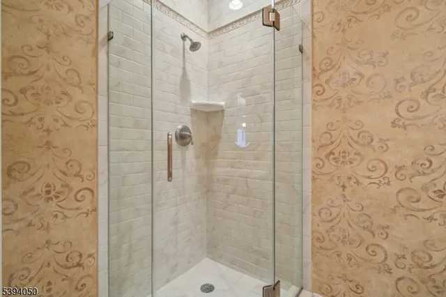 $435,000 | 5101 Pointe Gate Drive, Unit 101, Livingston, NJ 07039