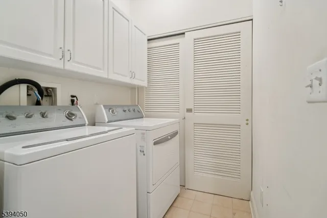 $435,000 | 5101 Pointe Gate Drive, Unit 101, Livingston, NJ 07039