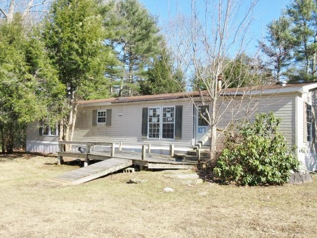 107 Highland Road Warren, ME 04864 - Photo 1 of 15 231-067342 front right