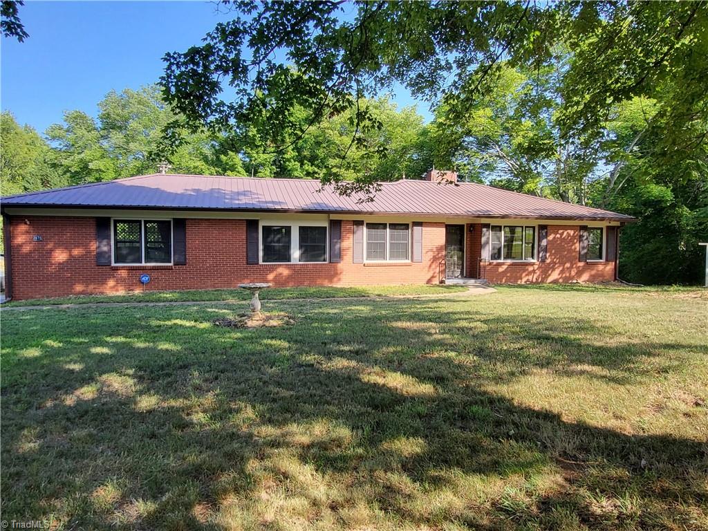 2678 Allred Road Lexington, NC 27292 - Photo 2 of 25