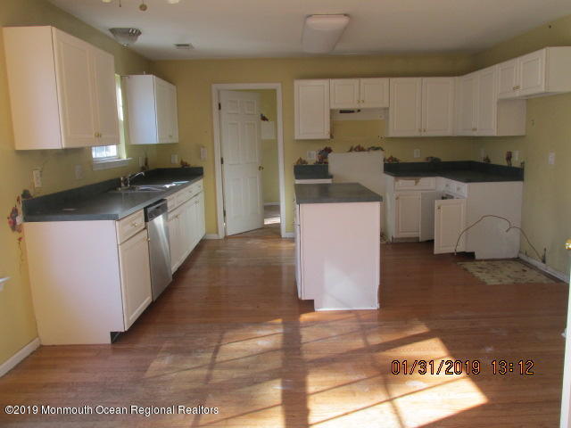 84 Timberline Road Bayville, NJ 08721 - Photo 4 of 10 IMG_8725