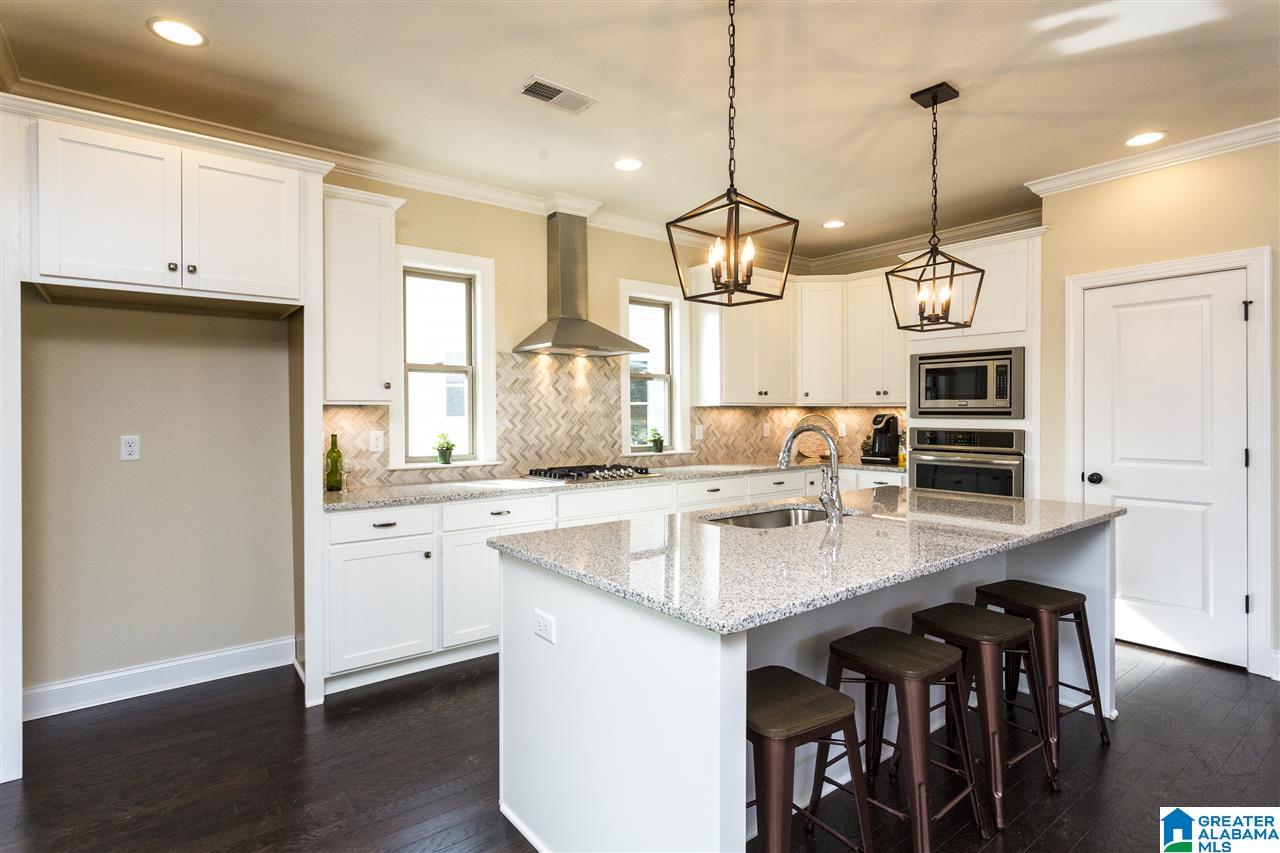 2685 Altadena Ridge Circle Birmingham, AL 35243 - Photo 5 of 40