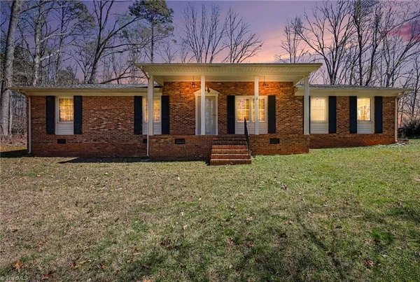 $1,600 | 755 Branchwater Road, Asheboro, NC 27205