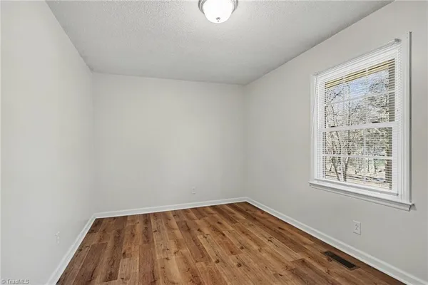 $1,600 | 755 Branchwater Road, Asheboro, NC 27205