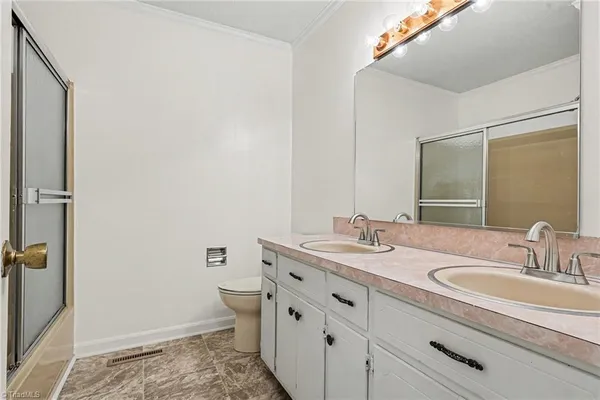 $1,600 | 755 Branchwater Road, Asheboro, NC 27205