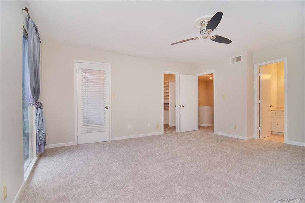 5811 Sharon Road, Unit E Charlotte, NC 28210 - Photo 22 of 36 Gallery Image 22