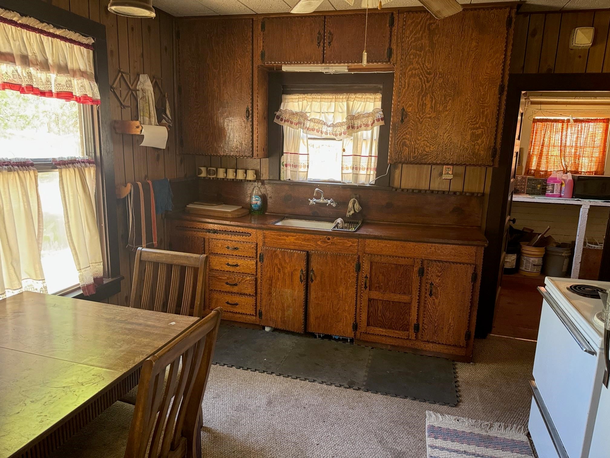 13620 Tennant Road Macdoel, CA 96058 - Photo 14 of 19 Gallery Image 14