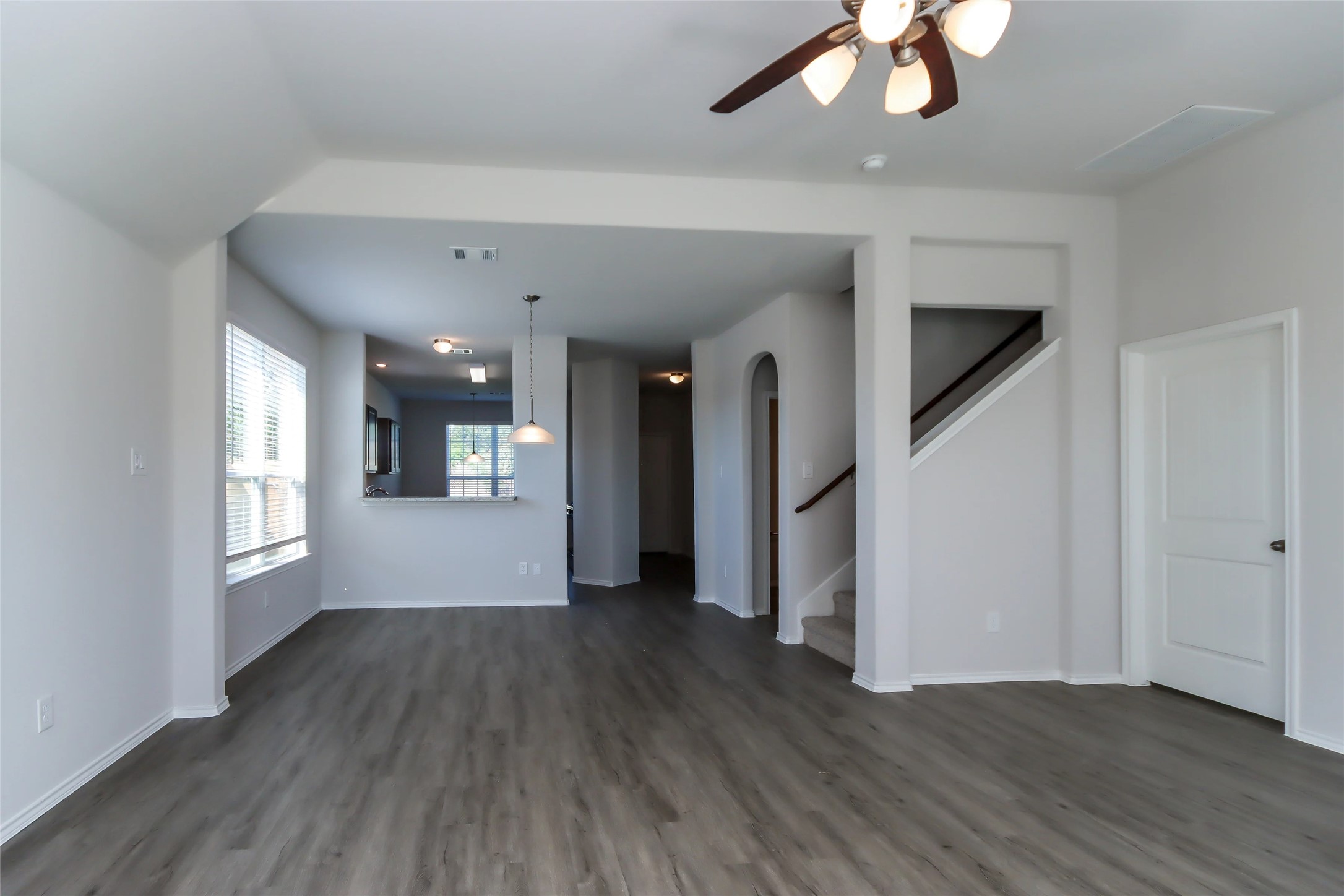 21602 Lexor Drive Porter, TX 77365 - Photo 7 of 14 Photos may be representative of the floor plan and not the exact home. Finishes, layout, and features of the actual property for lease may vary.