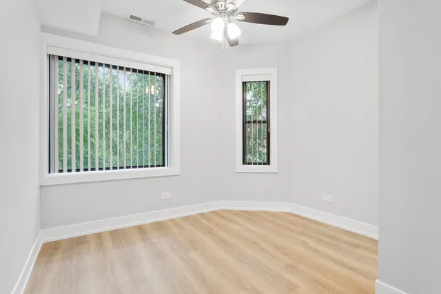 $2,282 | 1558.5 West Juneway Terrace, Unit 2T, Chicago, IL 60626