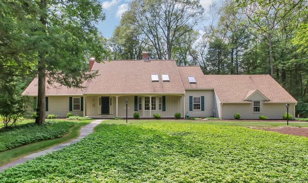 11 Charing Cross Avon, CT 06001 - Photo 1 of 1 Gallery Image 1