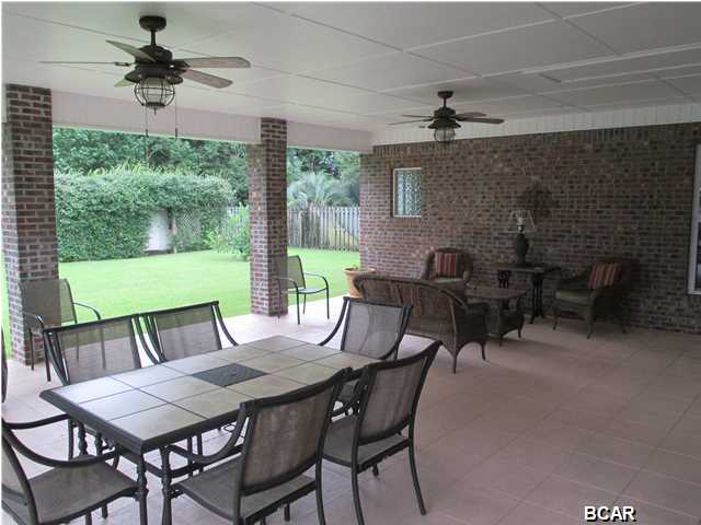 1213 Huntington Ridge Road Lynn Haven, FL 32444 - Photo 18 of 24 Gallery Image 18